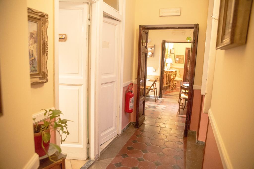 Residenza Maritti Classic Rooms - Ghuesthouse Rome Extérieur photo