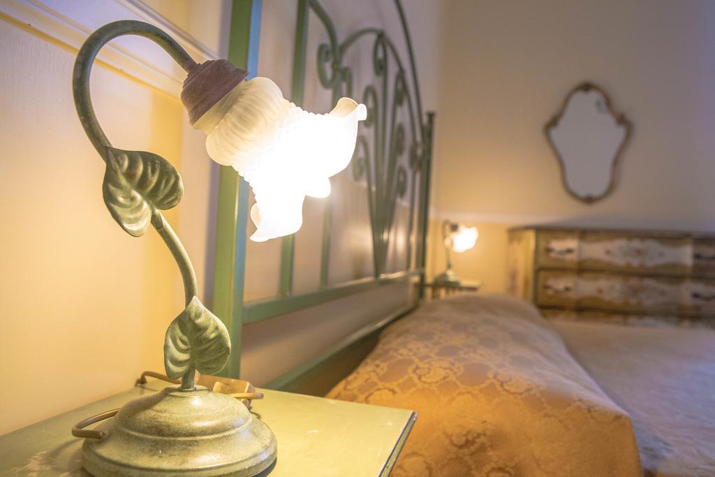 Residenza Maritti Classic Rooms - Ghuesthouse Rome Extérieur photo